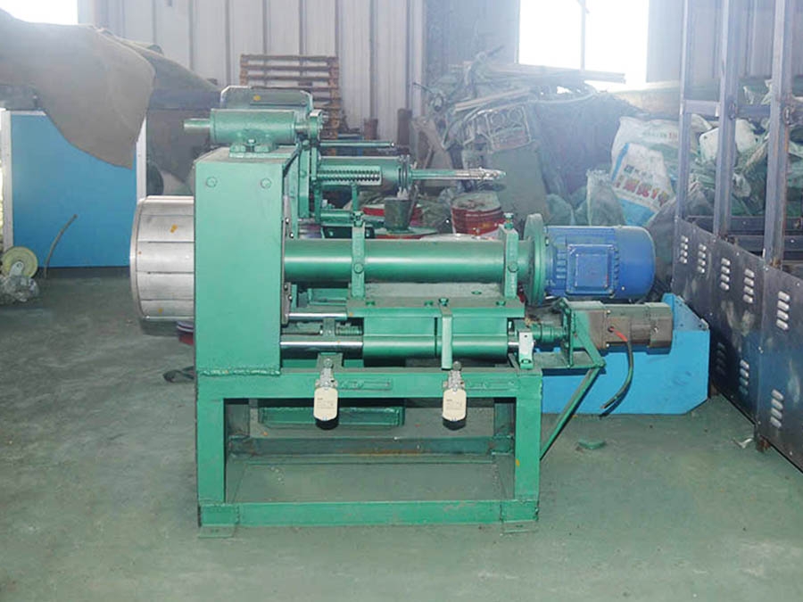 拉絲機(jī)出現(xiàn)頻繁斷絲原因是什么